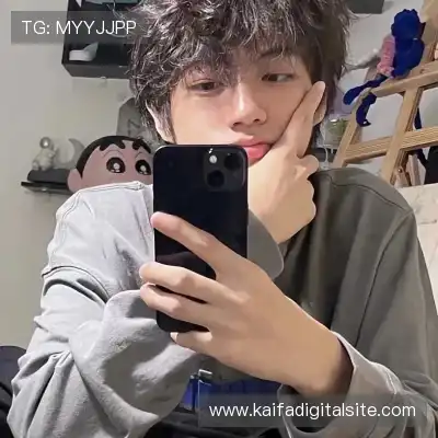 尹闻总